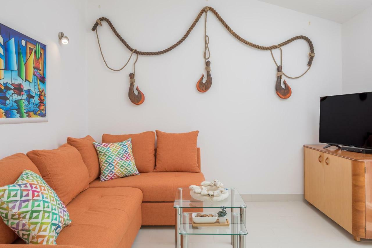 Villa Basic سيفيد المظهر الخارجي الصورة